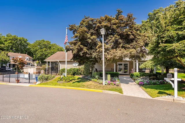 $599,000 | 41 Poplar Court, Unit C, Brielle, NJ 08730