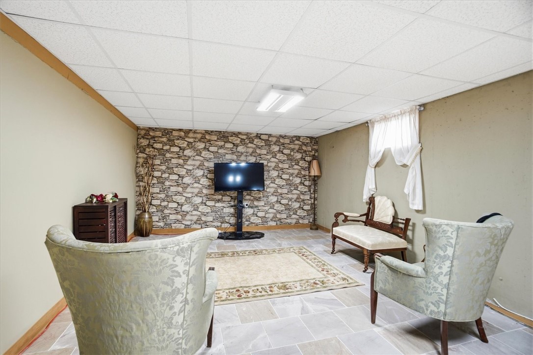 554 Joslin Road Burrillville, RI 02830 - Photo 24 of 42