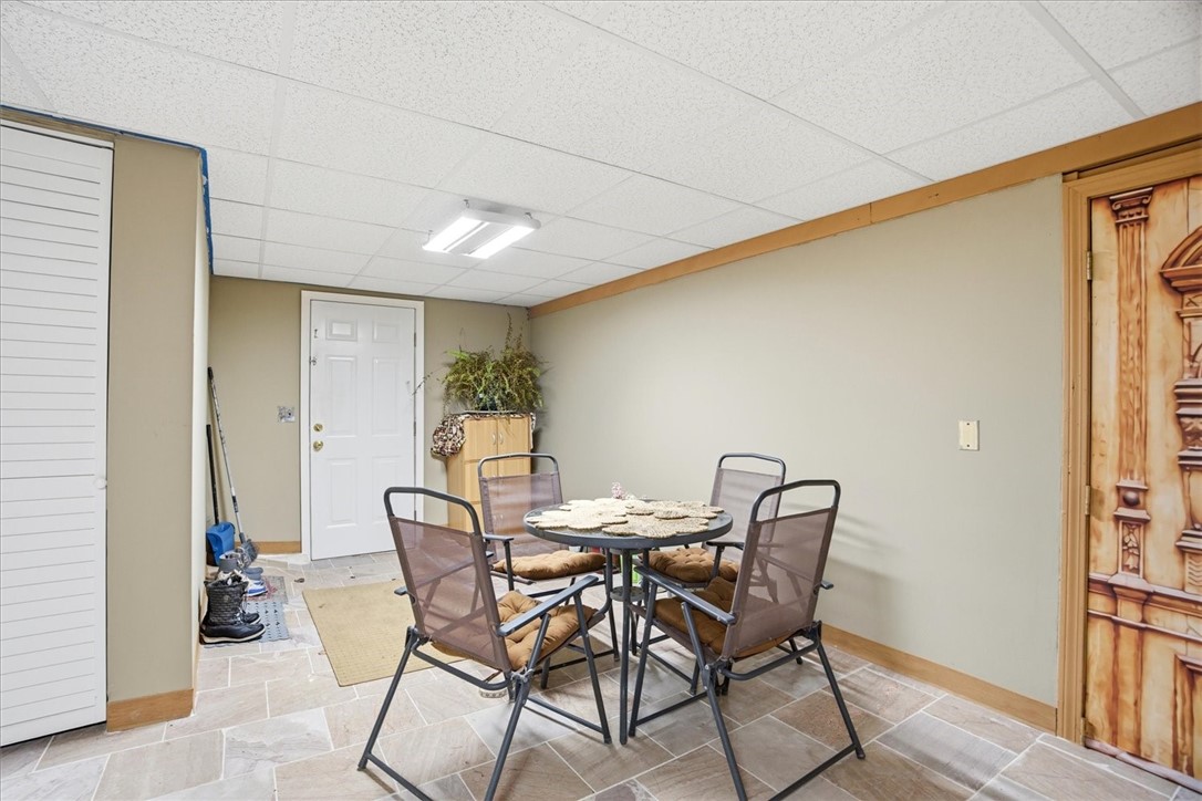 554 Joslin Road Burrillville, RI 02830 - Photo 26 of 42