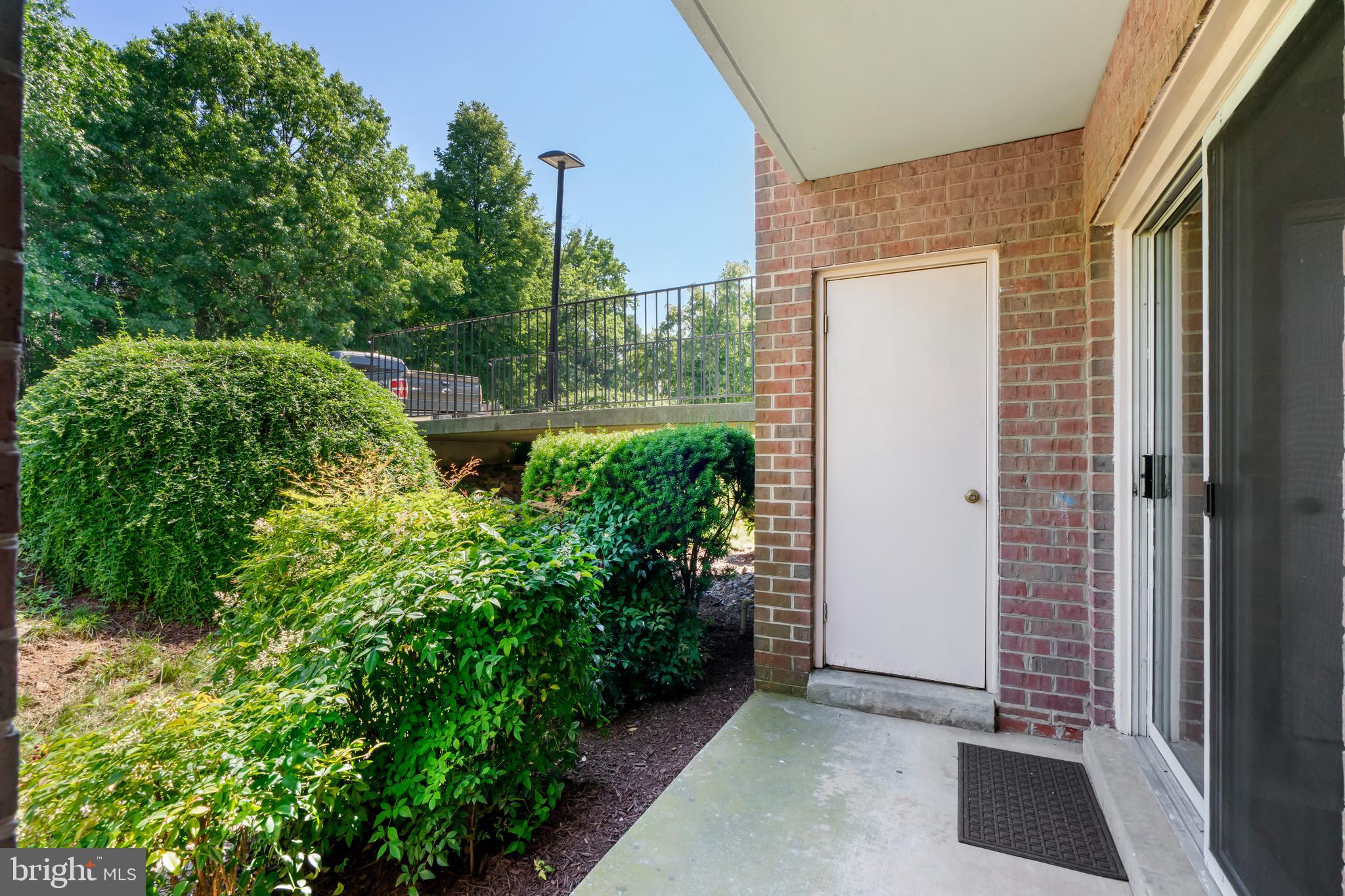 14905 Rydell Road, Unit 104 Centreville, VA 20121 - Photo 16 of 19 Gallery Image 16