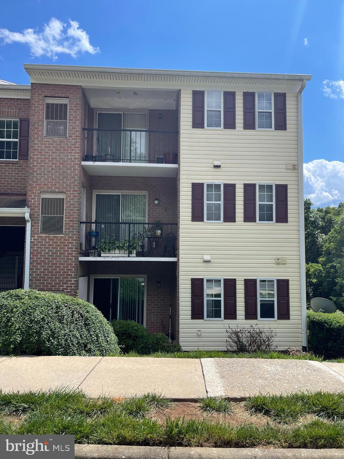 14905 Rydell Road, Unit 104 Centreville, VA 20121 - Photo 19 of 19 Gallery Image 19
