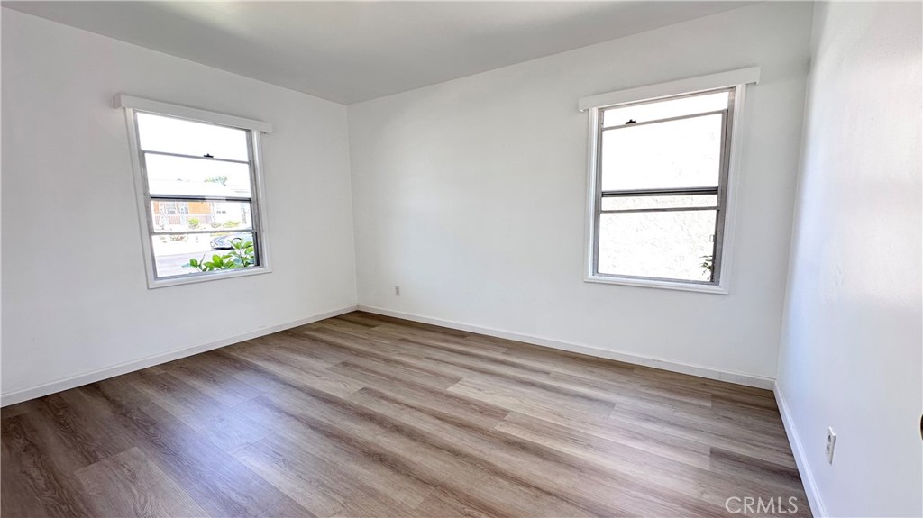532 West Markland Drive Monterey Park, CA 91754 - Photo 6 of 7 an empty room that has a window