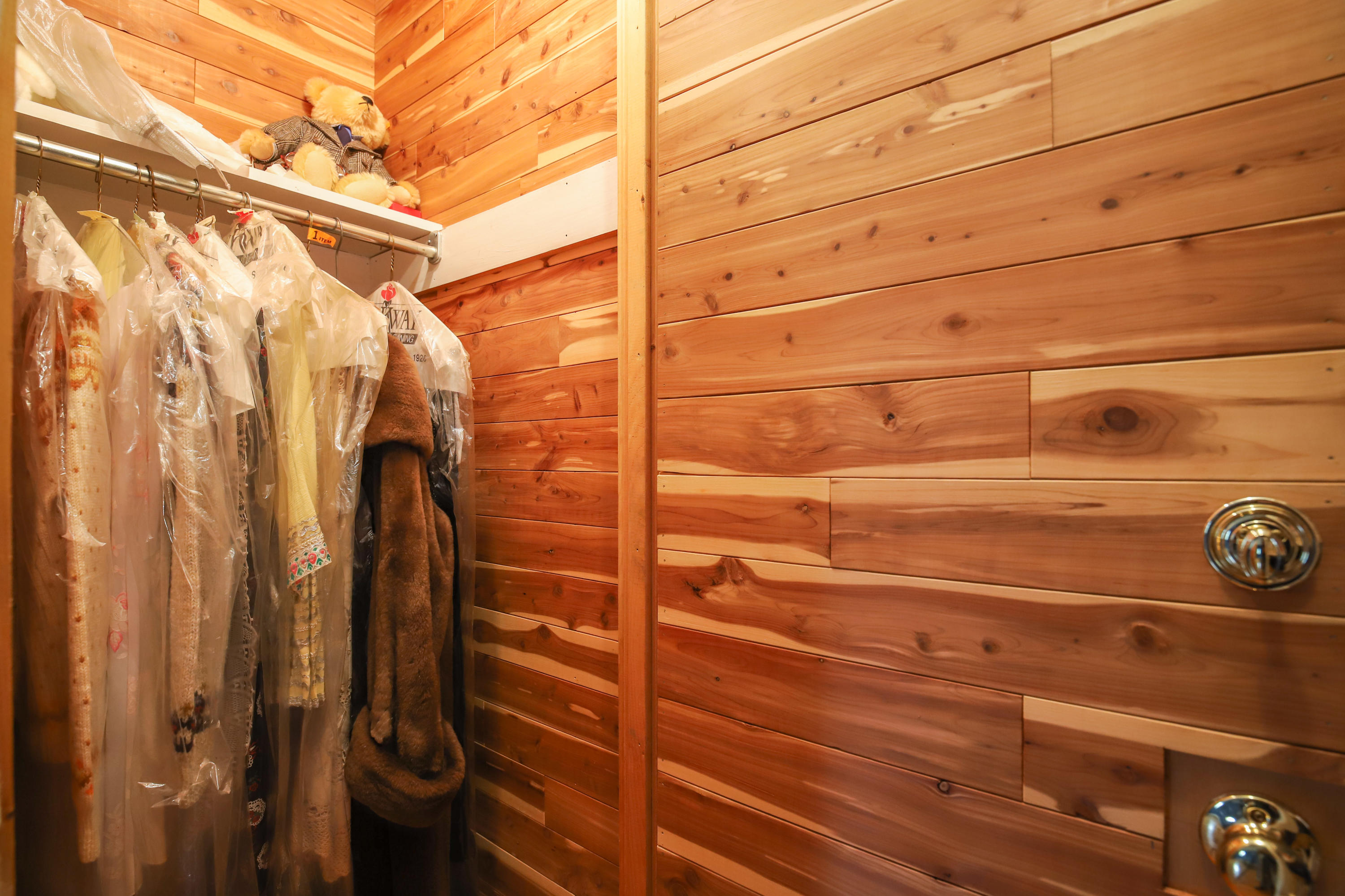 2 Channel View Road Cape Elizabeth, ME 04107 - Photo 41 of 50 2 Channel View Rd - 44Closet