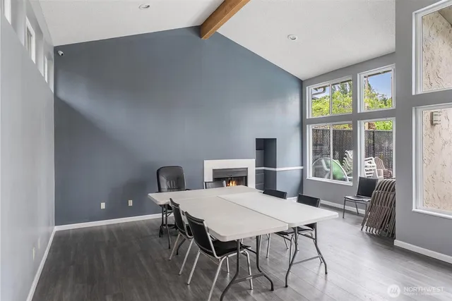 $320,000 | 1239 Southwest 132nd Lane, Unit 822, Burien, WA 98146