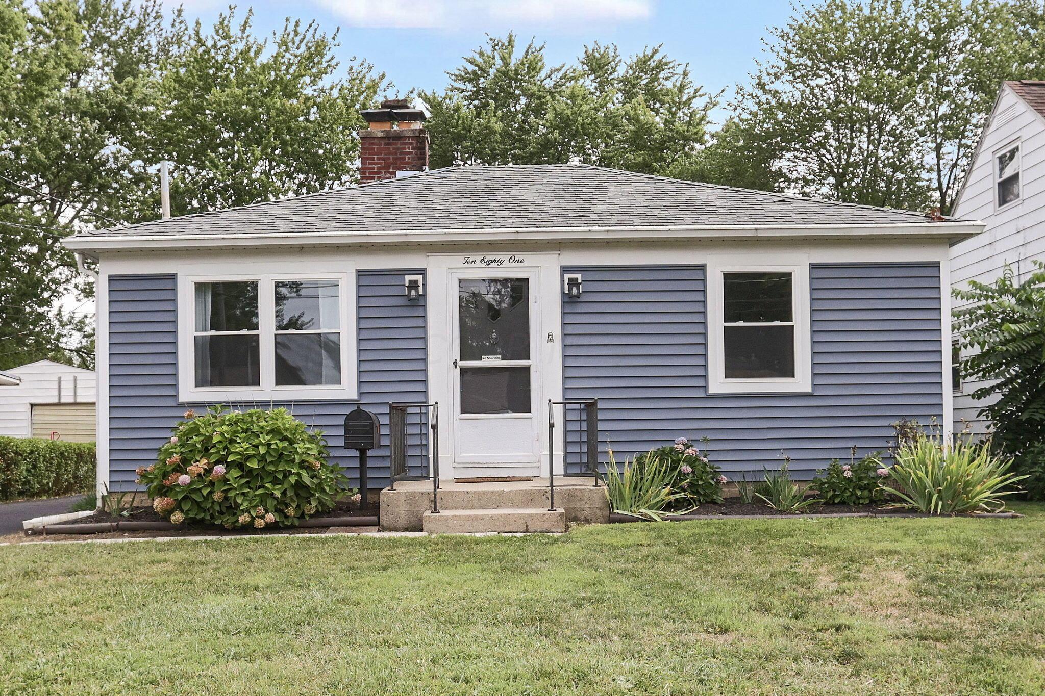 1081 Northridge Road Columbus, OH 43224 - Photo 2 of 33 1-web-or-mls-0V3A6520 - Copy