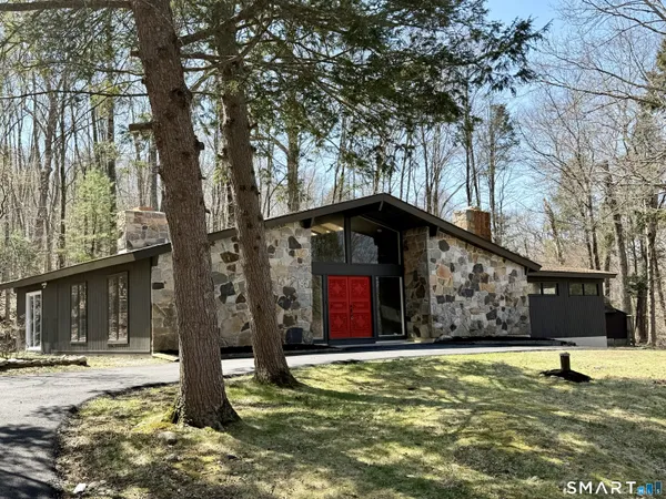 $589,900 | 58 Bush Hill Road, Lebanon, CT 06249
