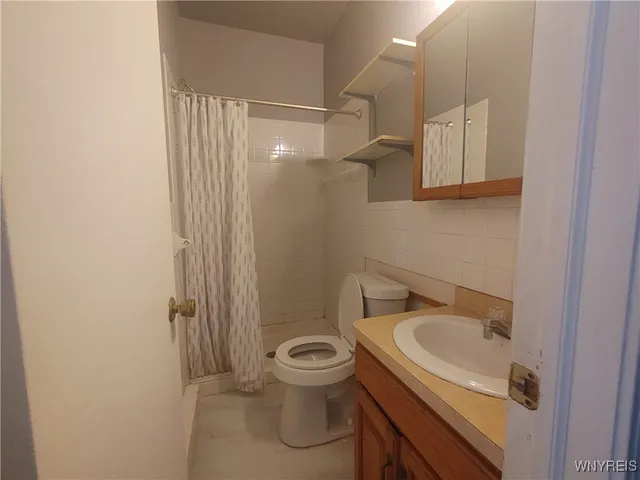 $1,900 | 120 Chestnut Street, Porter, NY 14174