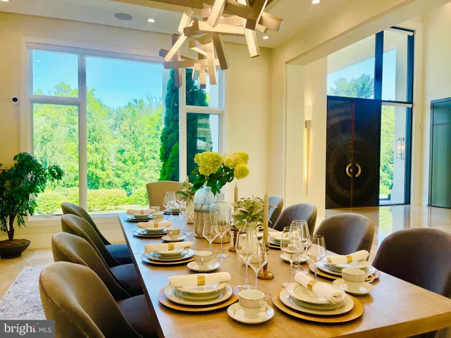 a view of entryway livingroom and hall
