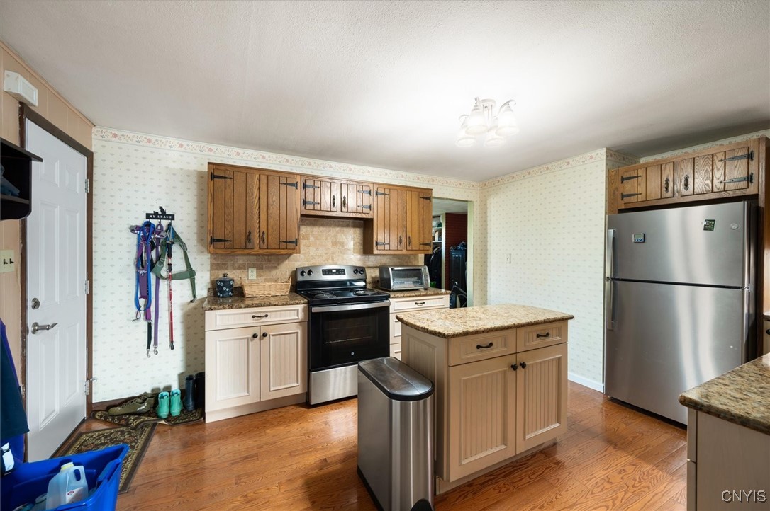 8089 Russell Avenue Rome, NY 13440 - Photo 18 of 32