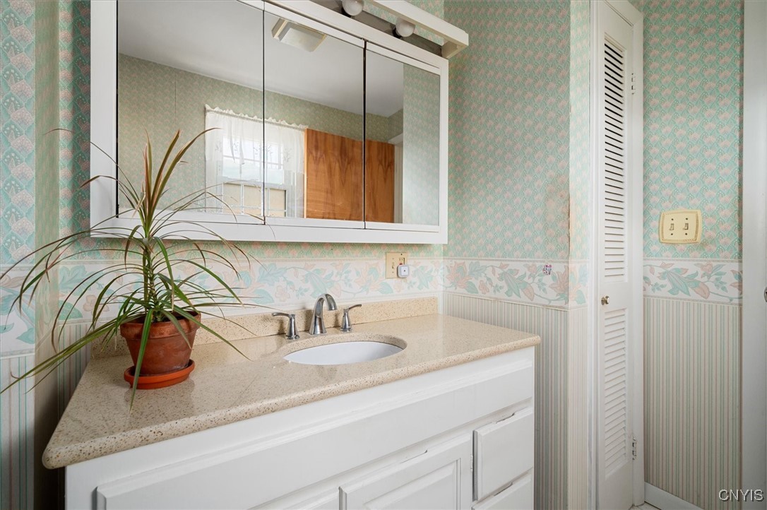 8089 Russell Avenue Rome, NY 13440 - Photo 25 of 32