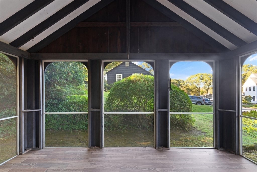 6 Longbow Road Lynnfield, MA 01940 - Photo 13 of 40