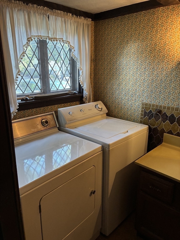 6 Longbow Road Lynnfield, MA 01940 - Photo 19 of 40