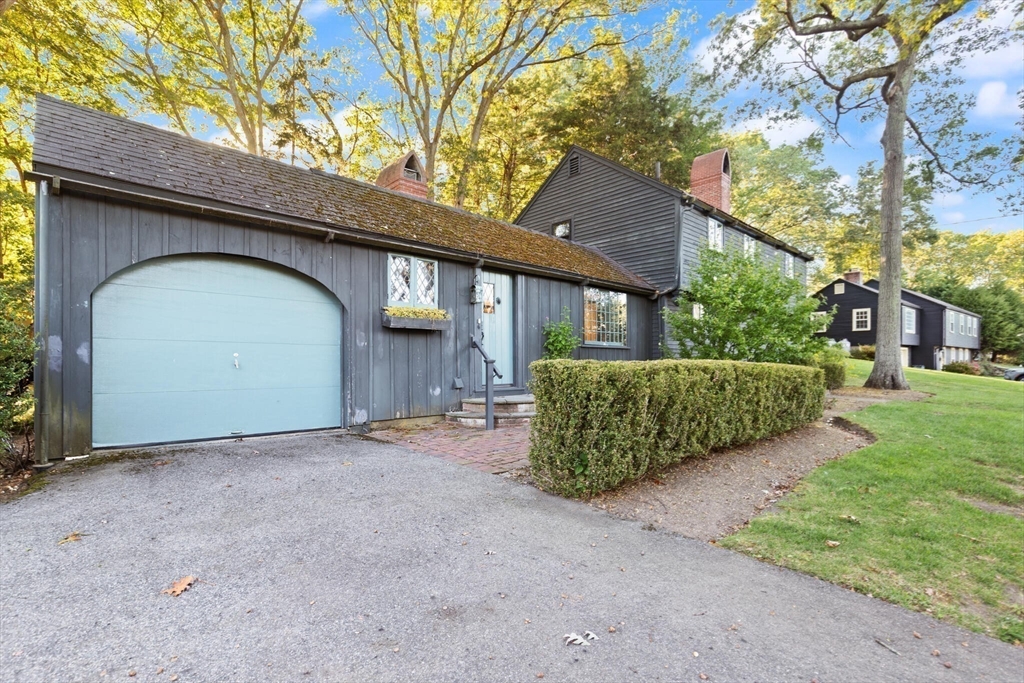 6 Longbow Road Lynnfield, MA 01940 - Photo 37 of 40