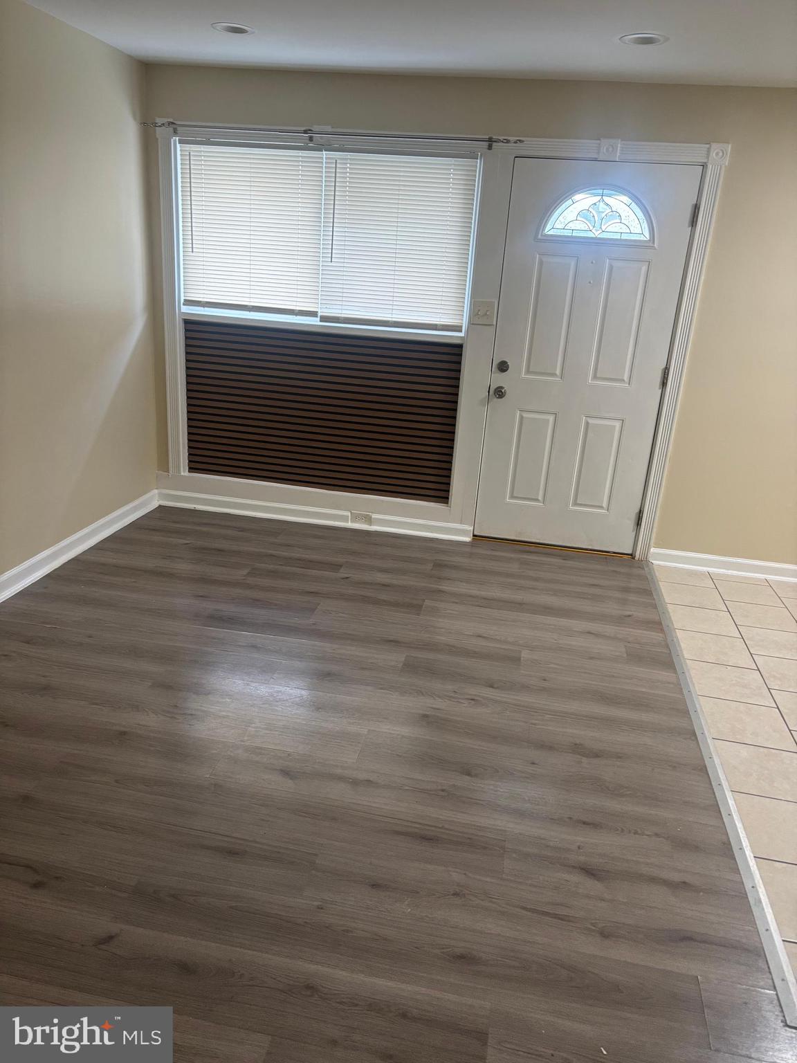7721 Bender Road Landover, MD 20785 - Photo 6 of 38 Living room