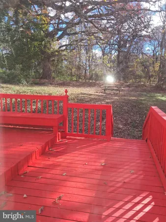 a view of a tennis court