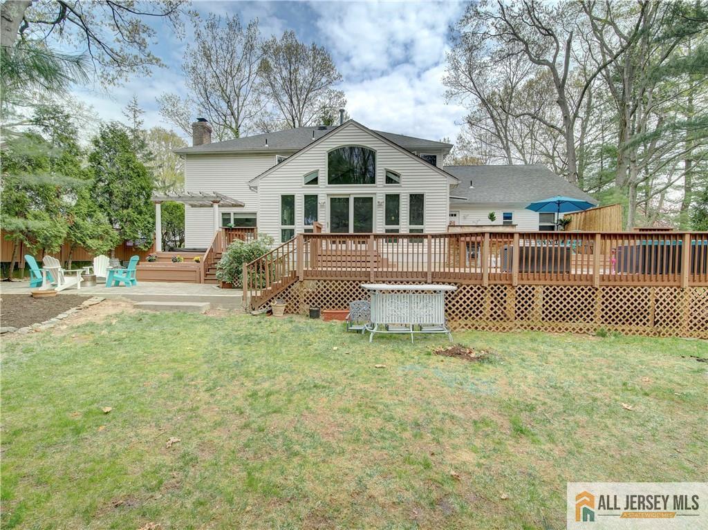 4 Cherokee Road East Brunswick, NJ 08816 - Photo 40 of 40 a front view of a house with a yard