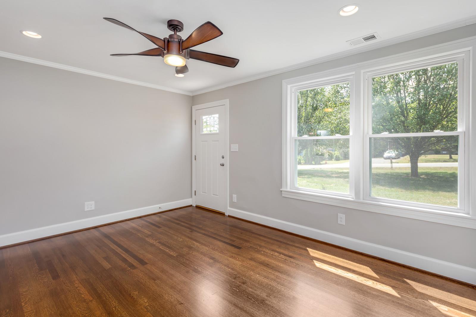 329 East Marthona Road Madison, TN 37115 - Photo 3 of 29 Gallery Image 3