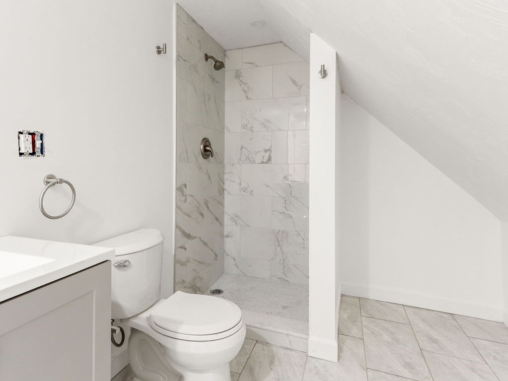 110 Union Street Holliston, MA 01746 - Photo 19 of 34