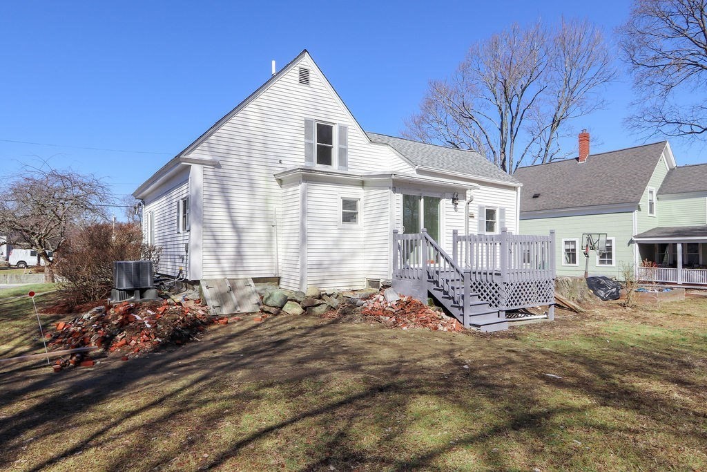 110 Union Street Holliston, MA 01746 - Photo 26 of 34