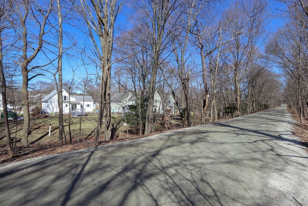 110 Union Street Holliston, MA 01746 - Photo 29 of 34