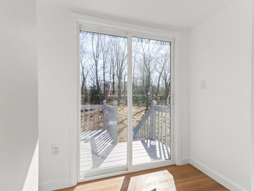 110 Union Street Holliston, MA 01746 - Photo 9 of 34