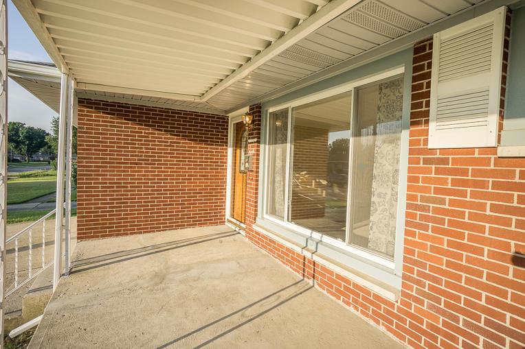 4605 Laredo Street Springfield, OH 45503 - Photo 4 of 31
