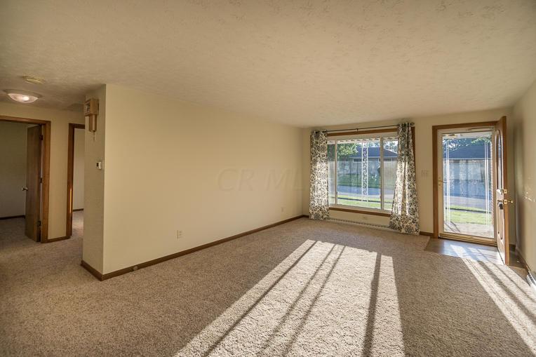 4605 Laredo Street Springfield, OH 45503 - Photo 6 of 31