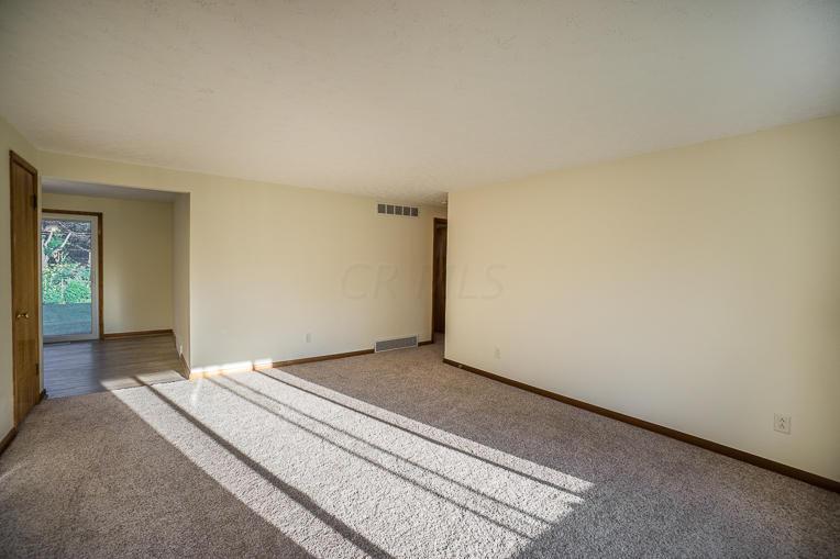 4605 Laredo Street Springfield, OH 45503 - Photo 7 of 31