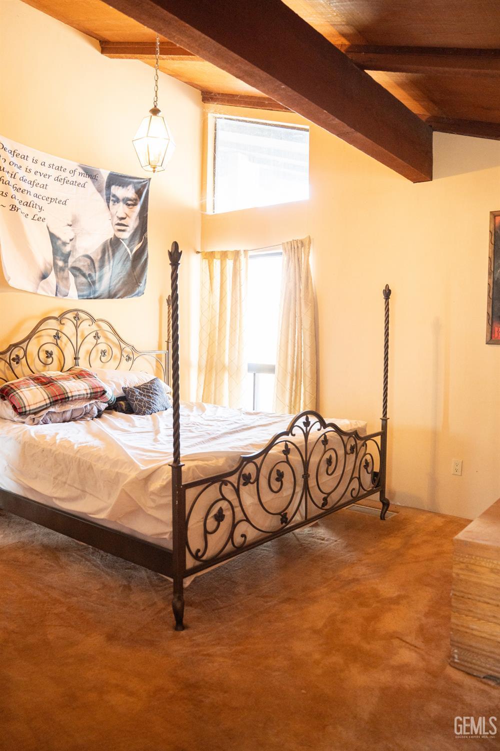 Undisclosed Address Bakersfield, CA 93308 - Photo 24 of 29 a view of a room with window
