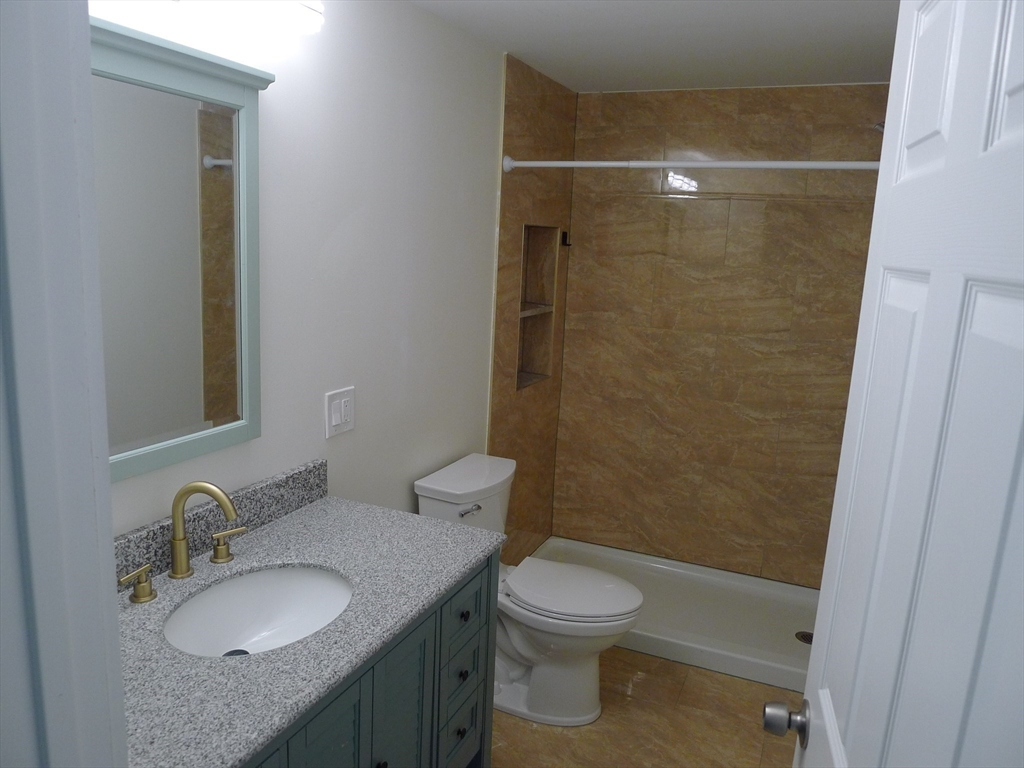 6 Cranberry Meadow Shore Road Charlton, MA 01507 - Photo 10 of 18