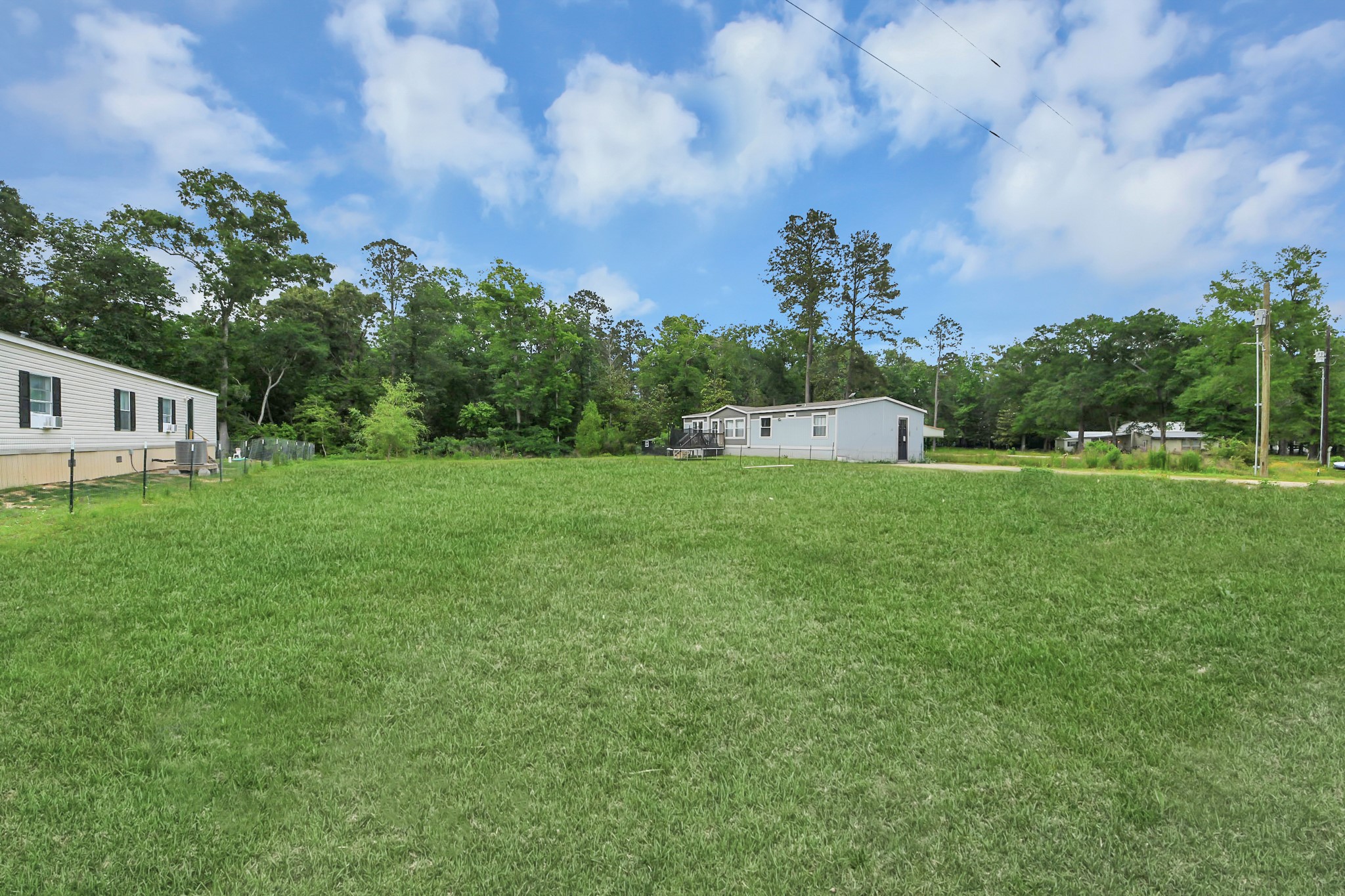 595 County Road 2218 Cleveland, TX 77327 - Photo 37 of 40