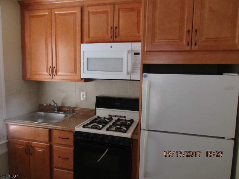 57 Kiel Avenue, Unit 2 Butler, NJ 07405 - Photo 8 of 13