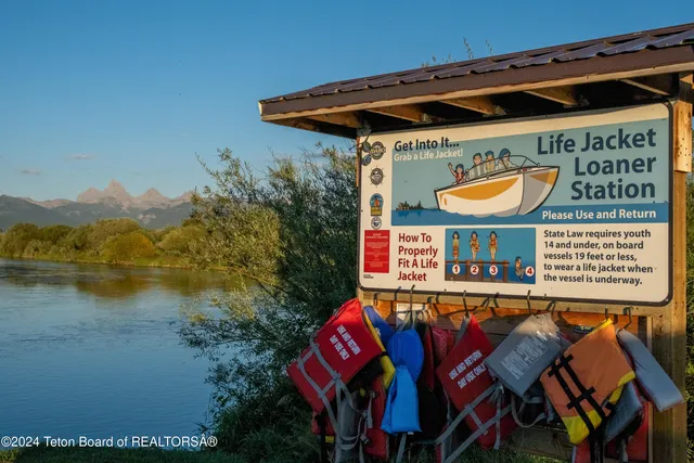 $299,000 | 3644 Valley Drive, Tetonia, ID 83452