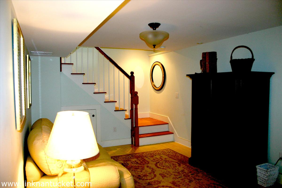 30 Pilgrim Road Nantucket, MA 02554 - Photo 14 of 17 Gallery Image 14