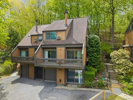 $850,000 | 114 Ogden Avenue, Dobbs Ferry, NY 10522