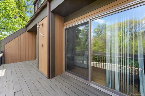 $850,000 | 114 Ogden Avenue, Dobbs Ferry, NY 10522