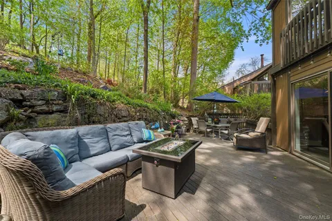 $850,000 | 114 Ogden Avenue, Dobbs Ferry, NY 10522