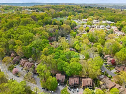 $850,000 | 114 Ogden Avenue, Dobbs Ferry, NY 10522