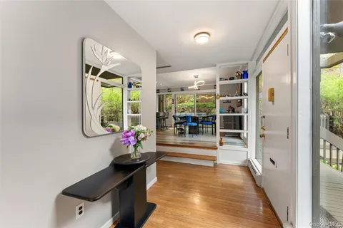 $850,000 | 114 Ogden Avenue, Dobbs Ferry, NY 10522