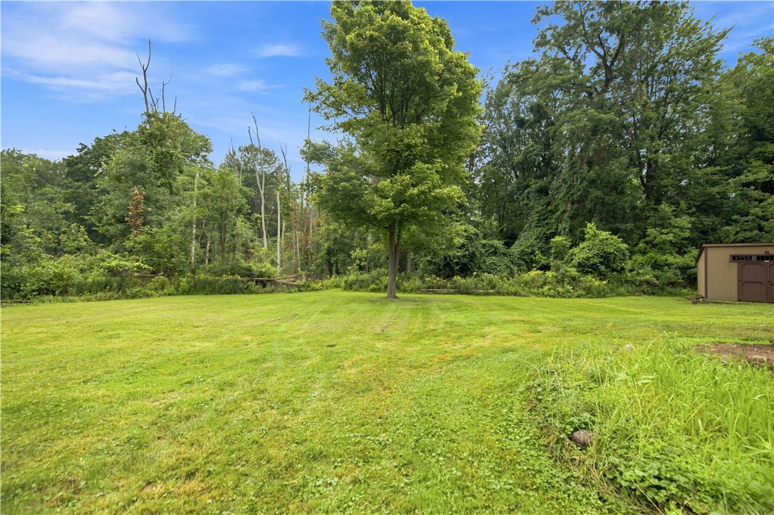 135 Ridgeway Estates Greece, NY 14626 - Photo 28 of 30 Gallery Image 28