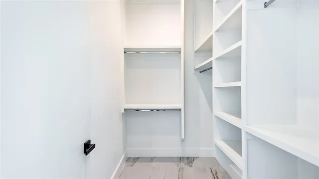 $4,000 | 2316 Arroyo Avenue, Dallas, TX 75219