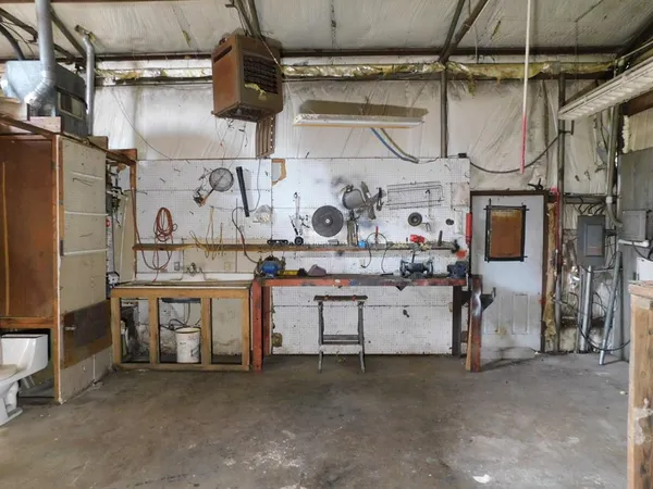 $119,900 | 105 2nd Street Northwest, Springhill, LA 71075