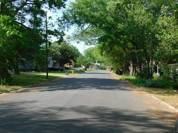 $119,900 | 105 2nd Street Northwest, Springhill, LA 71075