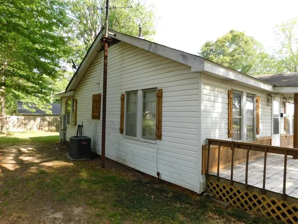 $119,900 | 105 2nd Street Northwest, Springhill, LA 71075