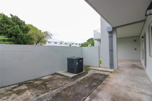 a view of a outdoor space