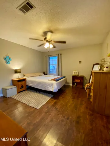 $190,000 | 2112 Crestwood Drive, Picayune, MS 39466