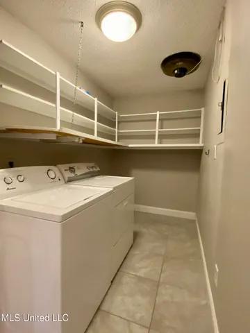 $190,000 | 2112 Crestwood Drive, Picayune, MS 39466