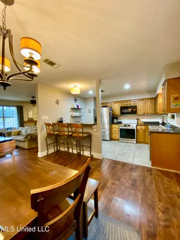 $190,000 | 2112 Crestwood Drive, Picayune, MS 39466