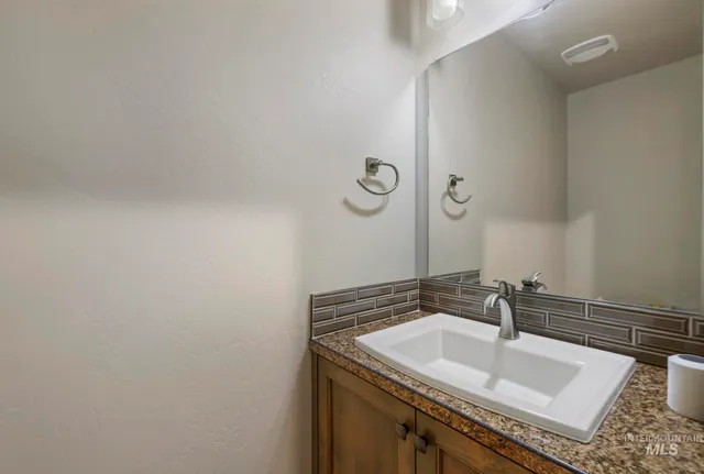 $359,900 | 816 Jack Avenue, Jerome, ID 83338