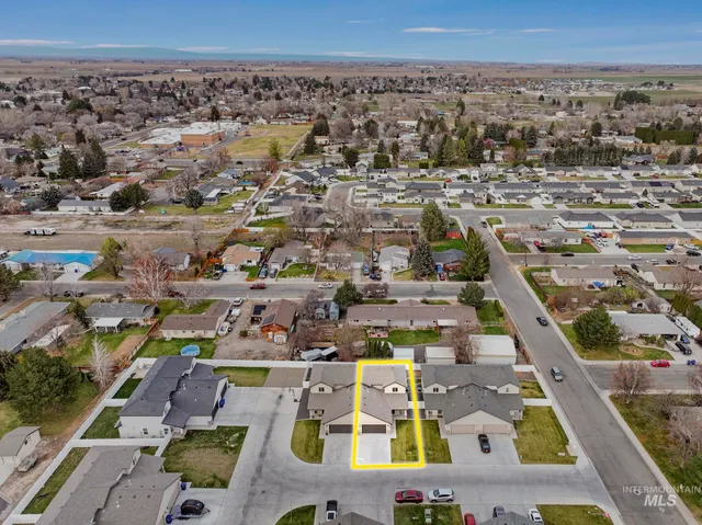 $359,900 | 816 Jack Avenue, Jerome, ID 83338